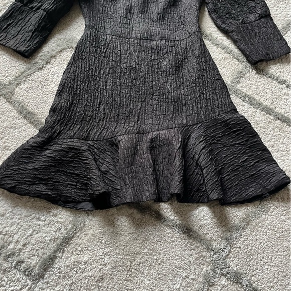 Zara mini dress Textured Weave Black Puff Princess Sleeve Ruffle Crinkle XXS - Picture 6 of 12